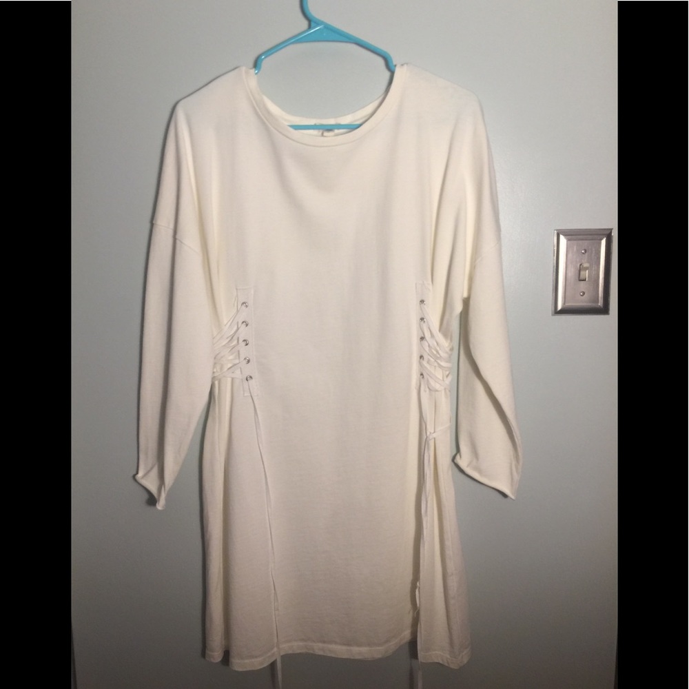Size Medium! Silence + Noise off-white dress!